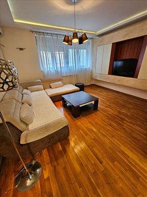 Vračar, 71m2, Kod Kalenić pijace