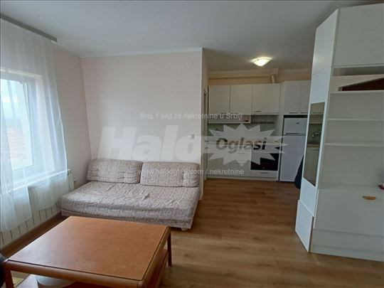 Zarkovo, Solunskih Boraca - Garsonjera