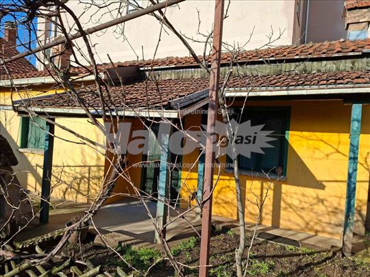 Zvezdara, Cvetkova pijaca 1.5