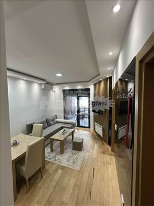 Apartman u centru Zlatibora (sa parkingom)