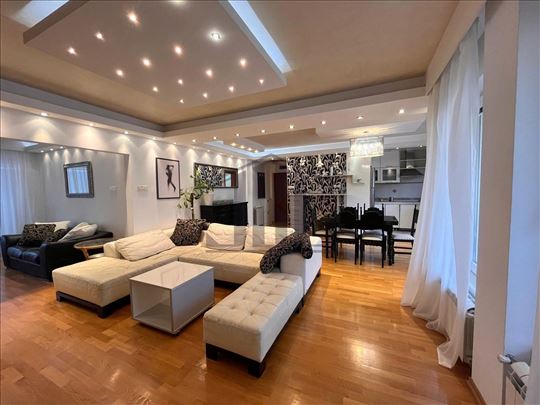 Duplex stan za prodaju (garaža na zahtev), Taš