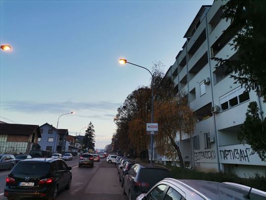 Karaburma,Mirijevski bulevar, 65m2+T, 2.5,namešten