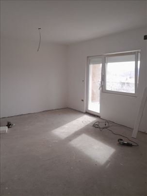 Leštane, blizu Radmilovca, 49m2, 90.000