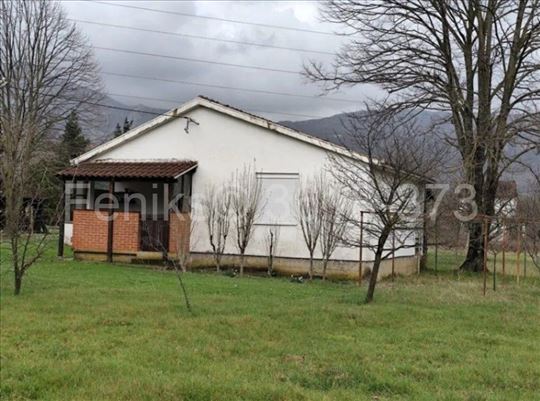 Na 15min od centra Podgorice uknjižena kuća