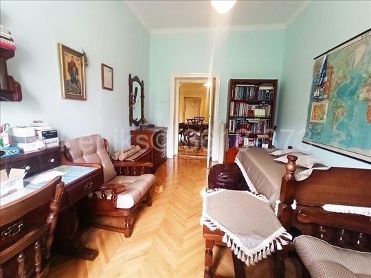 Prodaja 3.0 stana, Kraljice Natalije, 66m2