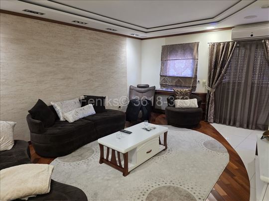 Prodaja stana kod Botaničke bašte 84m2