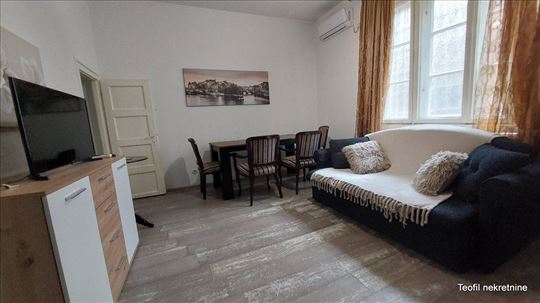 Slavija, renoviran, 1.5, 45(T), namešten