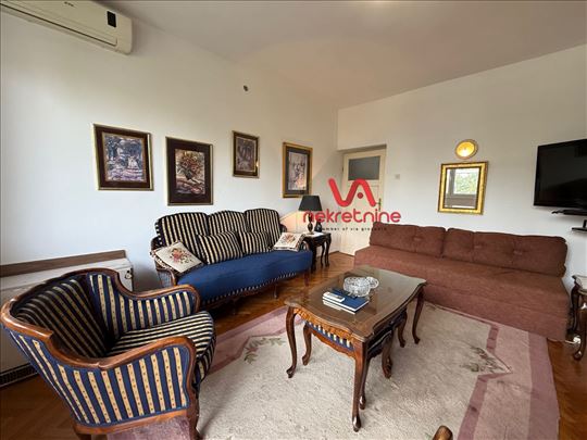 Stan Karađorđev Trg-Zemun 69m2, 