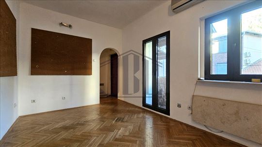 Stan za prodaju, Tašmajdan 33m2