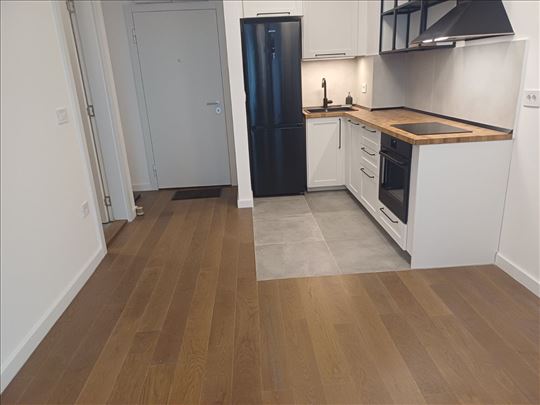 Super stan u novom kompleksu Lastavica, ID 3333