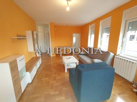 Voždovačka crkva, noviji, 2.0, svetao, pogled 