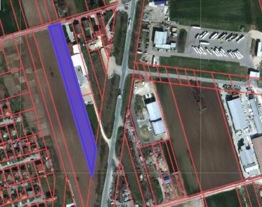 Zemljište u gradskom građevinskom području.Sremska