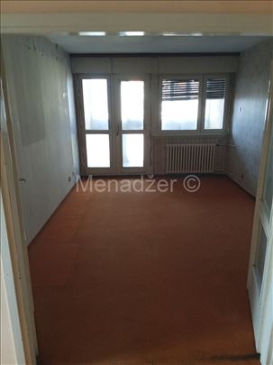 Zemun, Gornji Grad, Banijska, 2.5 75m2, 18/22 uknj