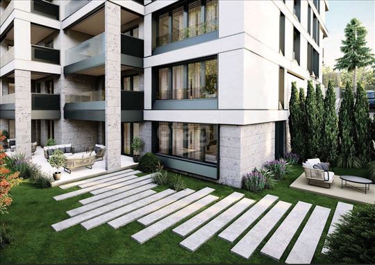 4-soban 177 m2 u blizini Belog Dvora