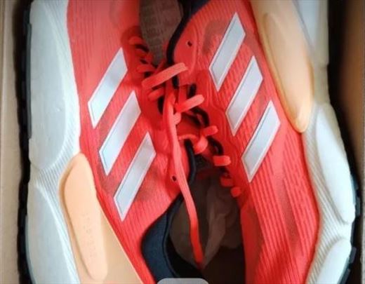 Adidas solarboost 5 m vel. 44 2/3 (28,5cm)