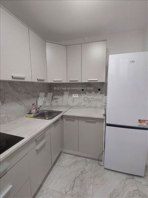 Izdaje se stan u Bloku 29 - prvo useljenje