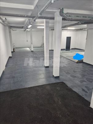 Izdajem garažno mesto u Preševskoj, Zvezdara