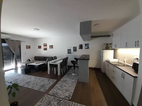 Lux, Dimitrija Tucovića, 70m2+sauna+parking