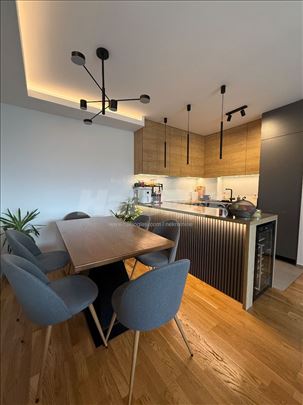 Park novi - dvoiposoban stan - vlasnik