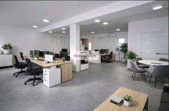 Stambeno-poslovni objekat, Petrovaradin, Novi Sad