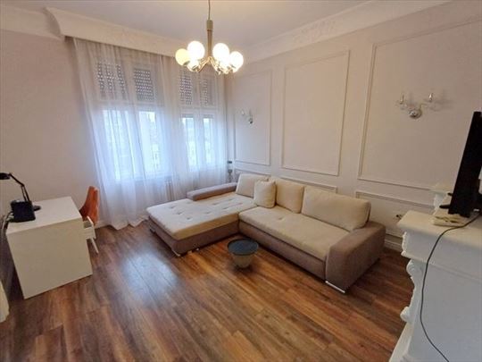 Super ponuda, top lokacija, za PP, ID 1437