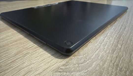 Tablet 10.1" Lenovo TAB M10 FHD 3+32GB- ODLICAN