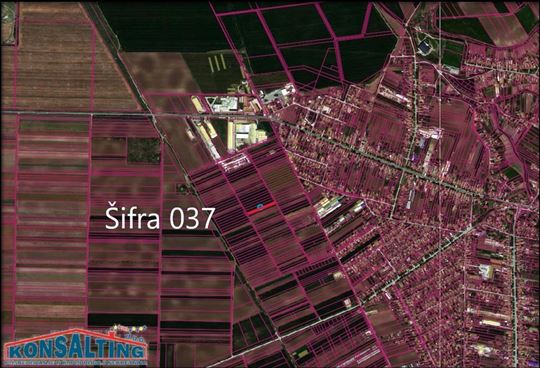 Zemljište u Starim Banovcima, šifra 037