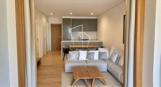 2.5 stan u mirnom delu Sremčice ID#11759