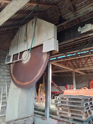 Automatski dijakraz za granit