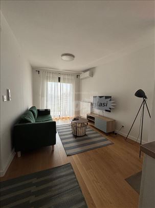 Cerak, 51m2, LUX namešten