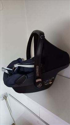 I-size autosedište/nosiljka 45-75cm Maxi-Cosi