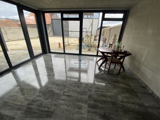 Pančevo, poslovni prostor, Mladost, 442 m2