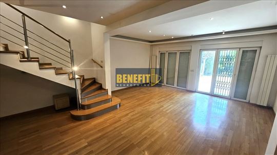 Prelepa kuća na Dedinju sa fantastičnim pogledom