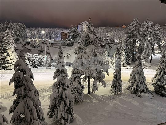 Stan u ul. Sportova (do Kraljevih konaka)