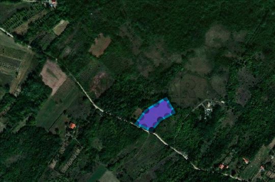 U ponudi  odlično zemljište 1016m2,  na putu Kamen
