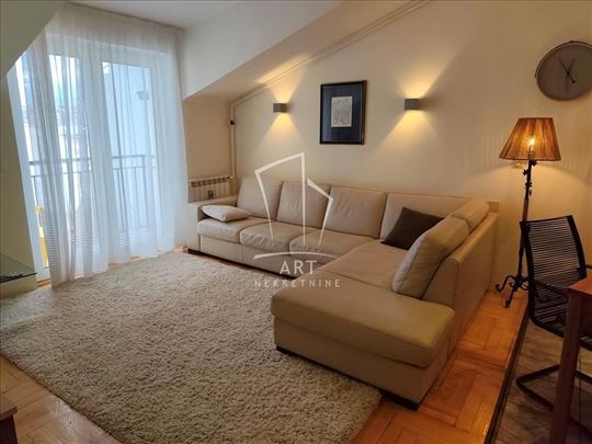 Zvezdara, sa svim troškovima, mereno 64m² ID#14107