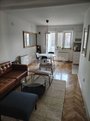 Banovo brdo, odlican stan 