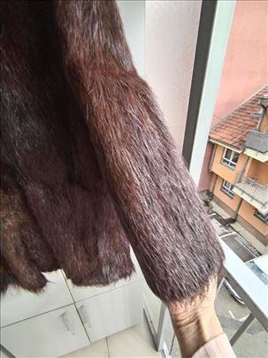 Bunda od pravog krzna nutrije