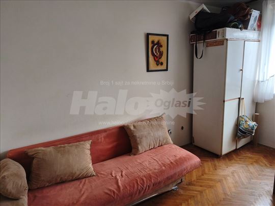 Izdavanje garsonjere