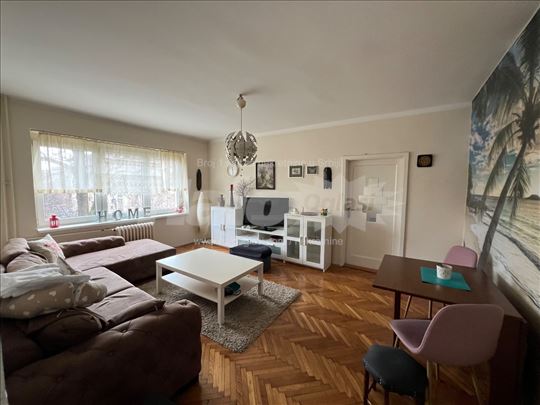 Kompletno namešten stan 65m2, Paviljoni 