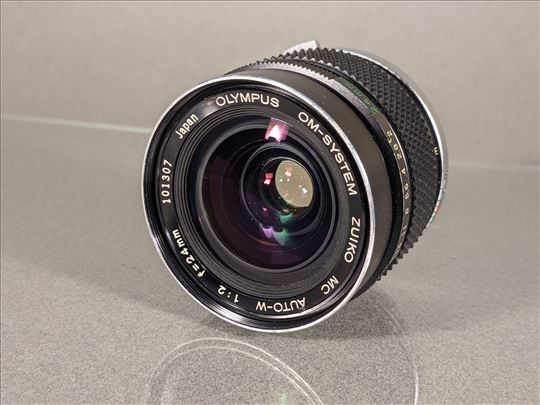 Olympus Zuiko 24mm f2 MC Auto-W