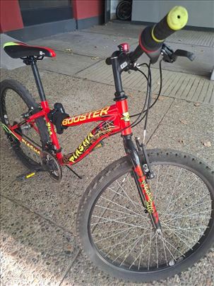 Prodajem očuvani dečiji bicikl Booster Plasma 240
