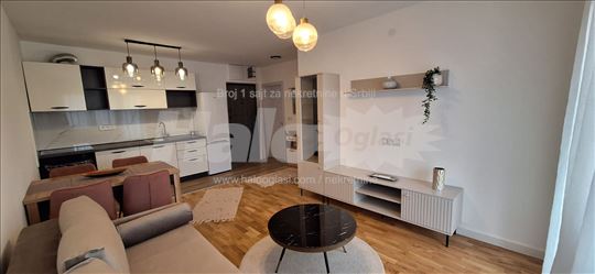 SMART LUX STAN–Moderan, potpuno opremljen Mirijevo