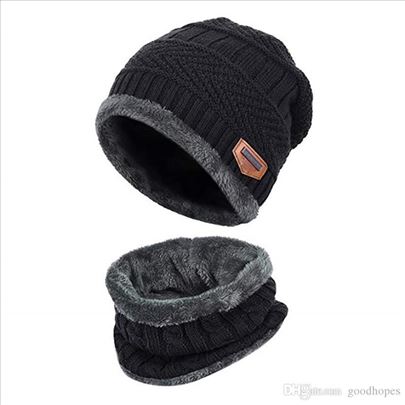 Zimska  kapa i šal sa krznom mod 1