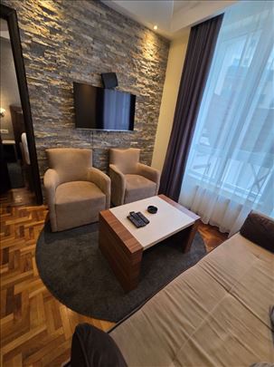 Apartman odlicno pozicioniran u Kraljevim Cardacim