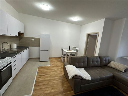 Dvosoban stan u širem centru Pančeva!