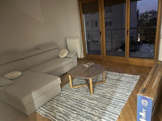 Hram svetog Save, komforan, salonac, ID 25350