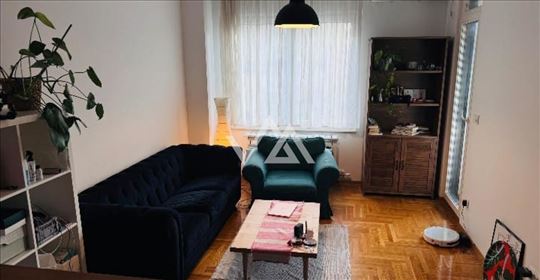 Izdaje se trosoban stan – Dimitrija Tucovića