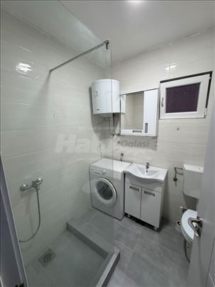 Izdajem garsonjeru u Zemunu