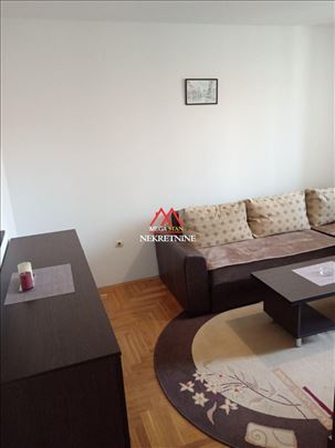 Jednoiposoban stan - 43m2 - Sajmište